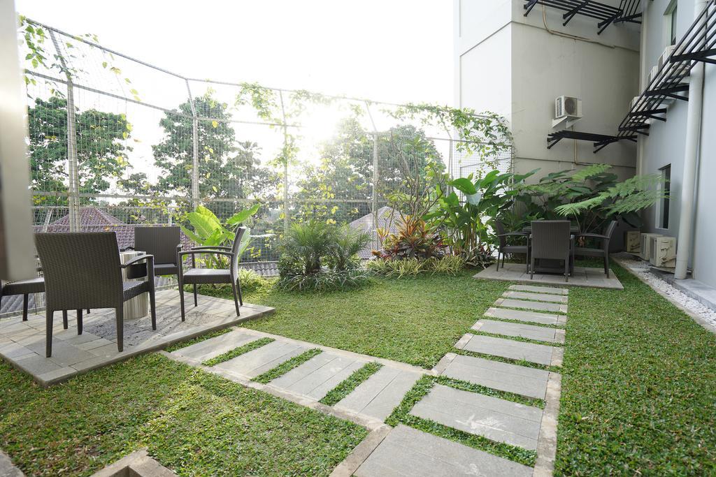 Meize City Center Bandung Hotell Exteriör bild