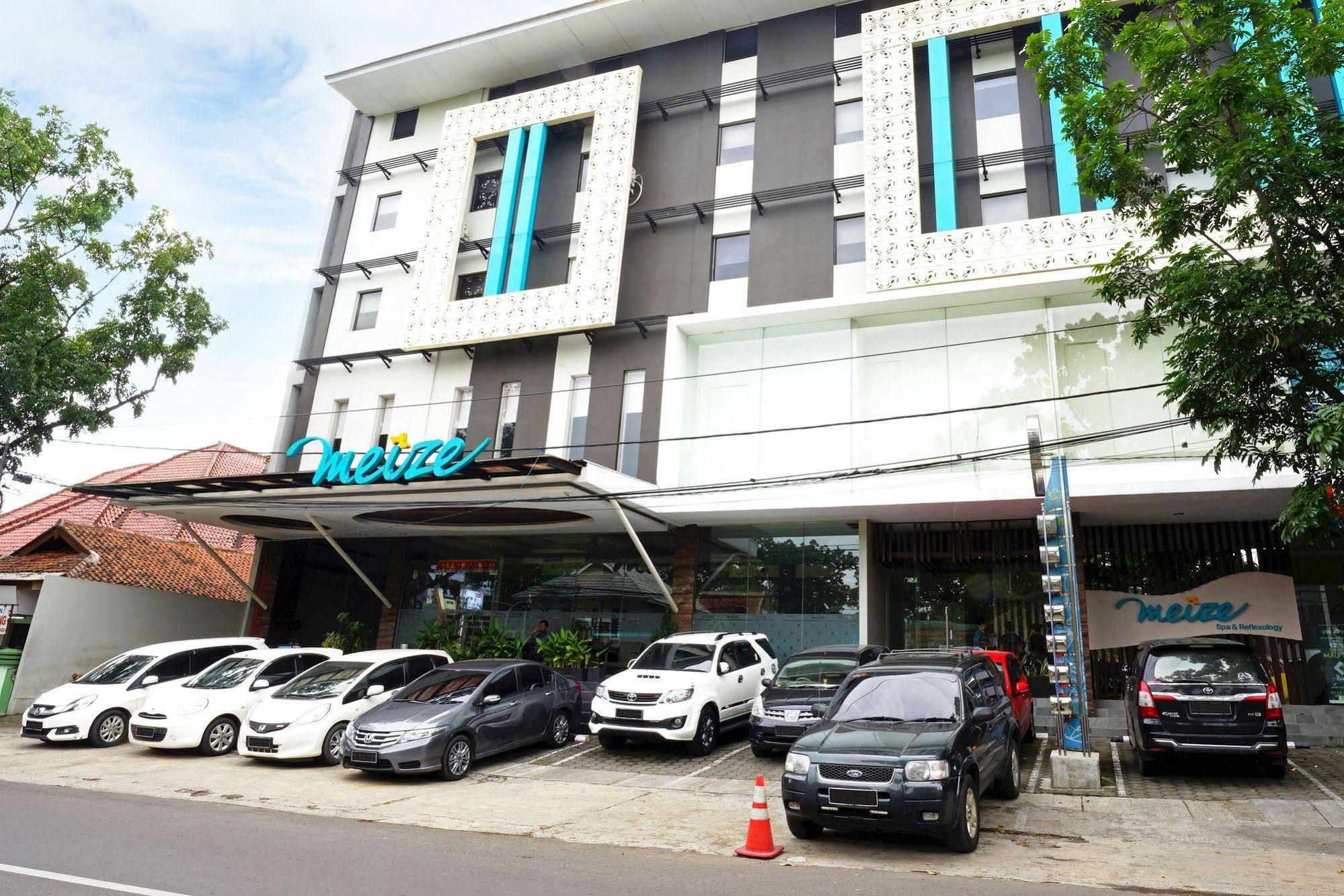 Meize City Center Bandung Hotell Exteriör bild