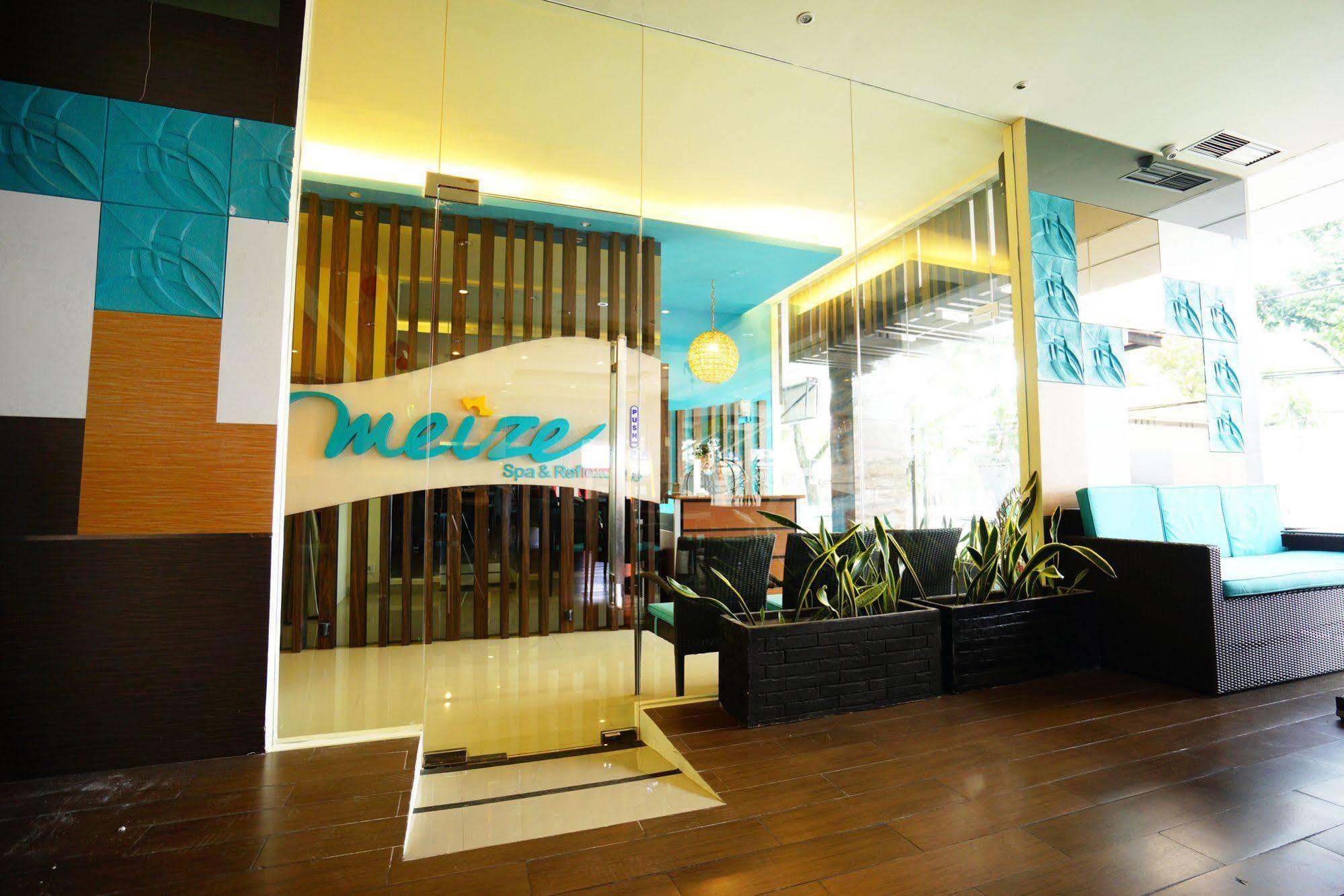 Meize City Center Bandung Hotell Exteriör bild