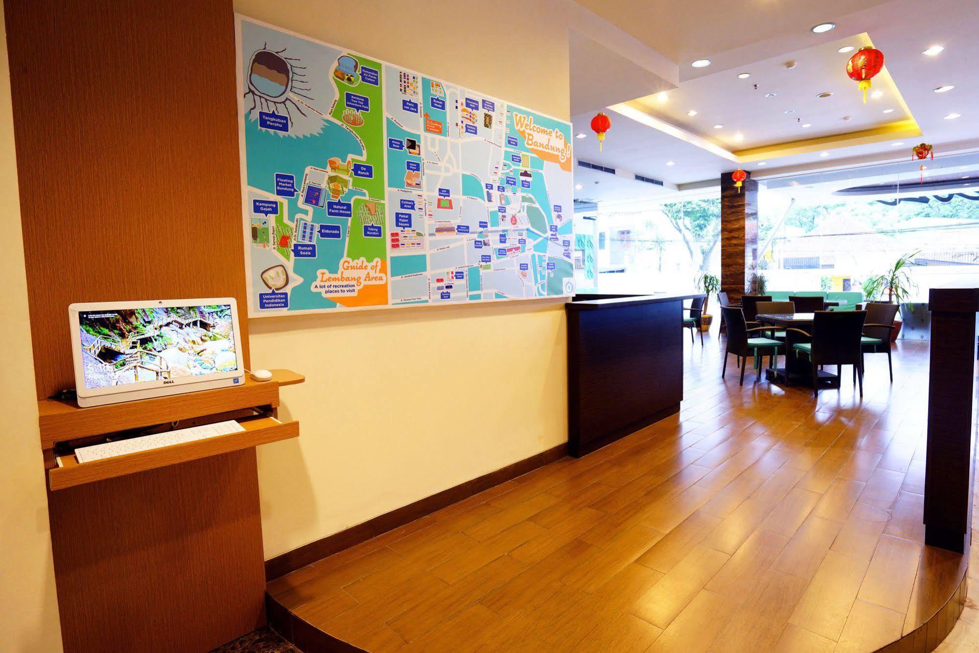 Meize City Center Bandung Exteriör bild